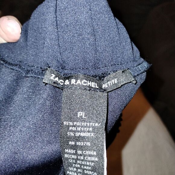 Navy Capri's w/gold bottom at waist - Picture 4 of 6